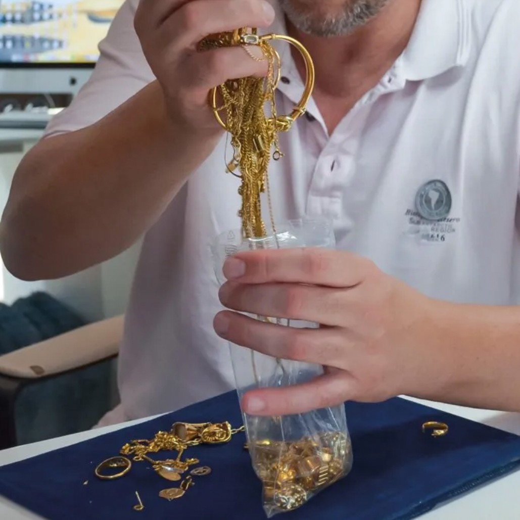METTERSI IN PROPRIO CON FRANCHISING CLEOR ORO